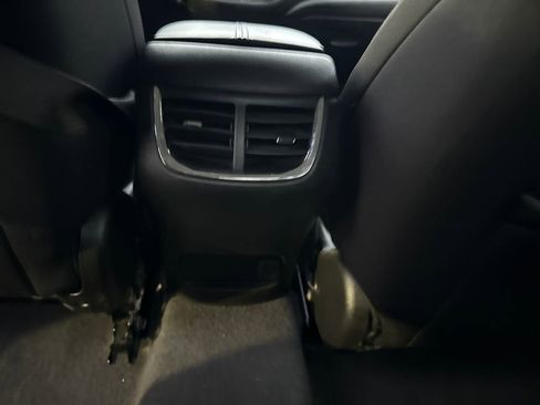 Used 2023 Chevrolet Malibu LT image 29