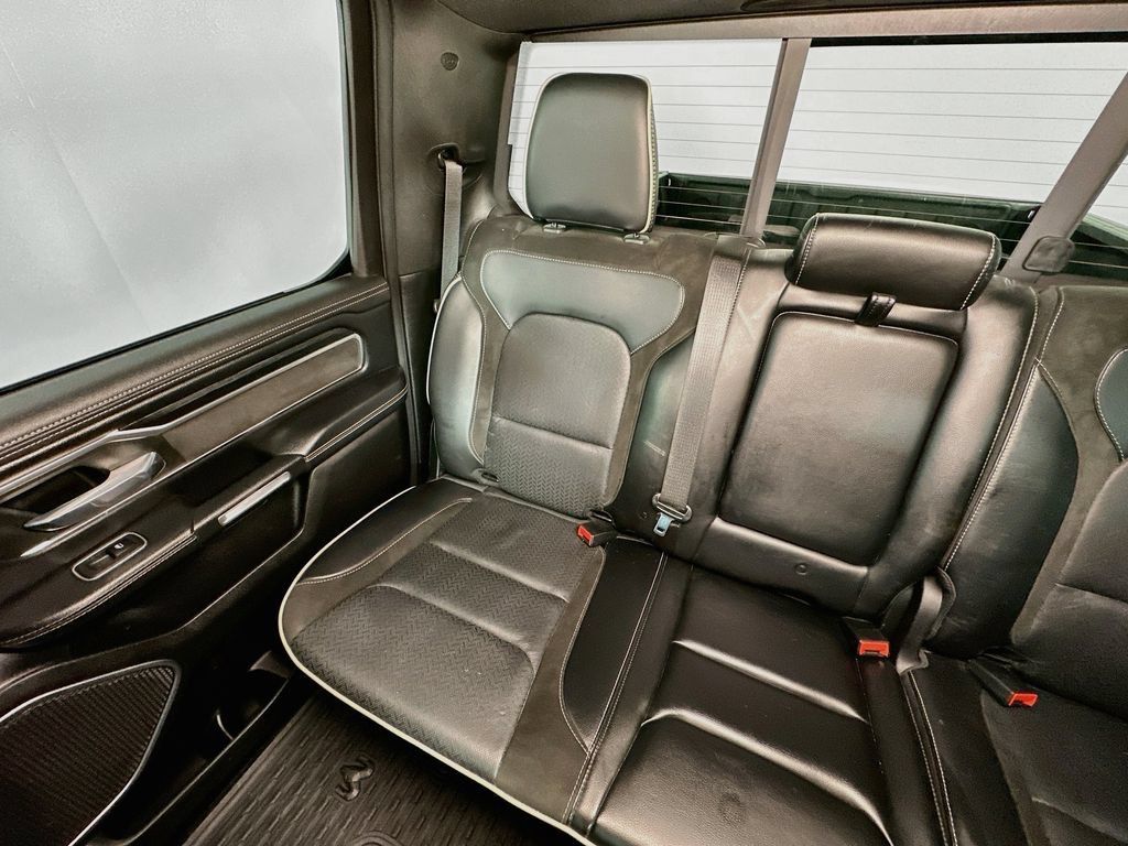 Used 2023 RAM 1500 Laramie AWD/4WD image 12
