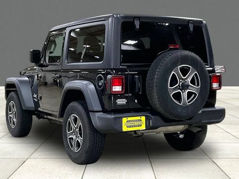 Used 2020 Jeep Wrangler Sport AWD/4WD image 11