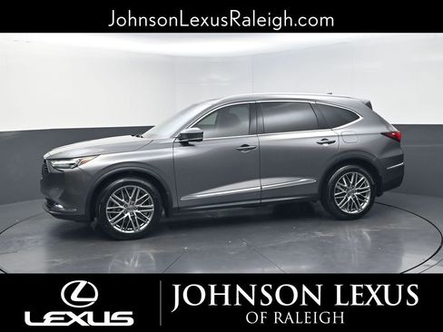 Used 2024 Acura MDX SH-AWD w/ Advance Package image 2