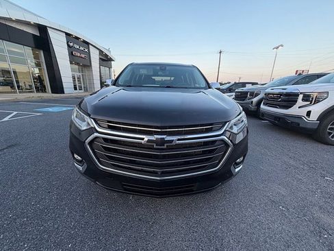 Used 2020 Chevrolet Traverse Premier w/ LPO, Floor Liner Package AWD/4WD image 8
