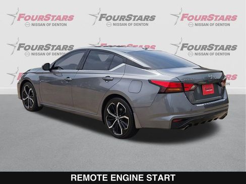 Used 2023 Nissan Altima 2.5 SR FWD image 6