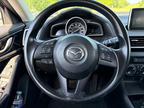 Used 2015 MAZDA MAZDA3 i Sport FWD image 21