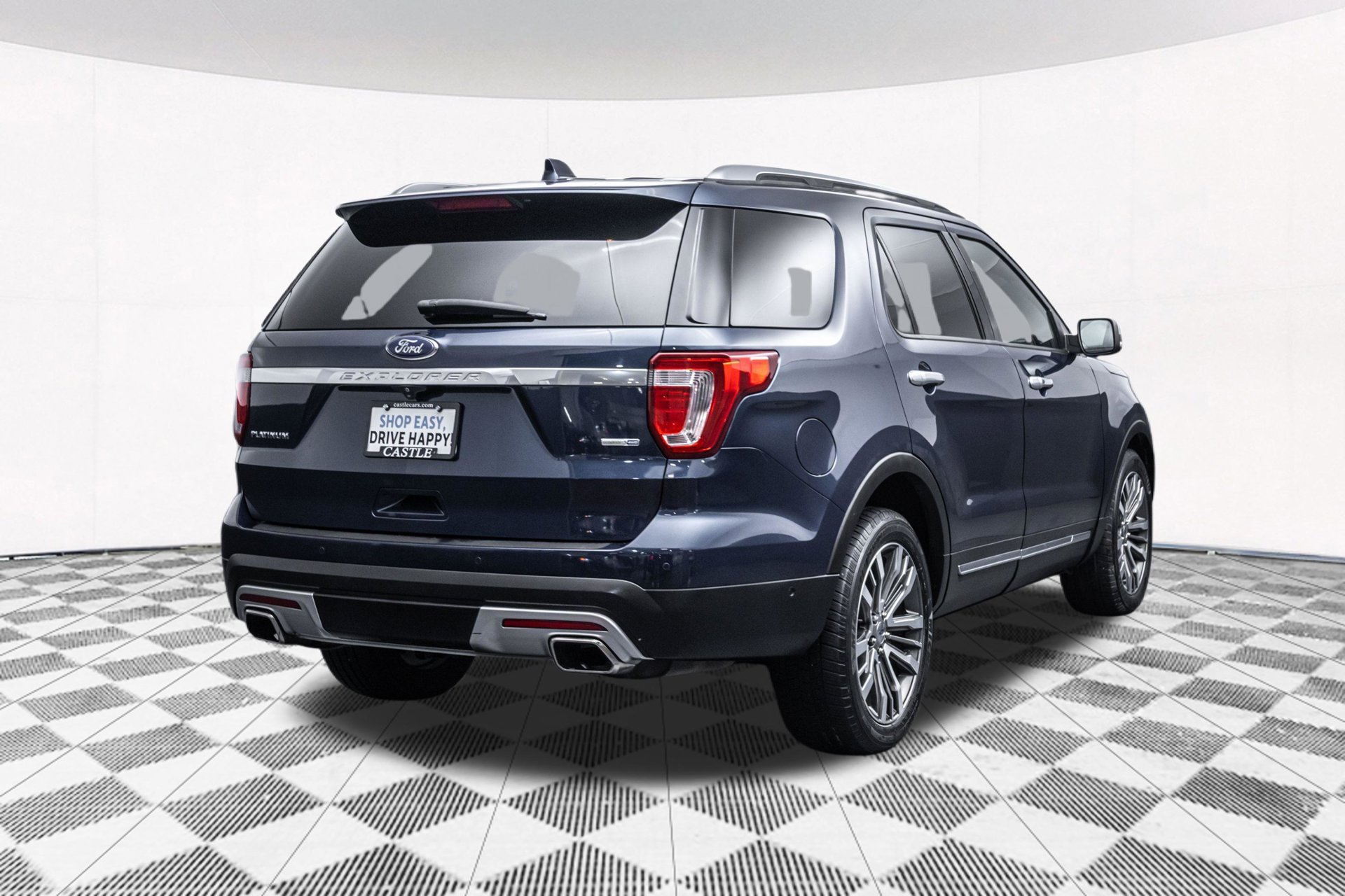 Used 2017 Ford Explorer Platinum AWD/4WD image 11