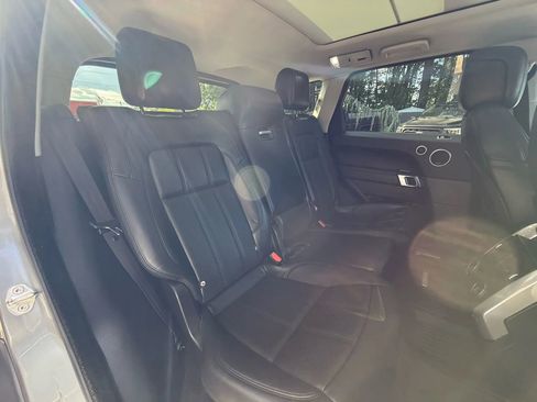Used 2018 Land Rover Range Rover Sport HSE image 26