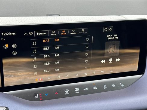 New 2026 Nissan Leaf Platinum+ image 15