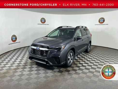 Used 2025 Subaru Ascent Premium AWD/4WD image 1