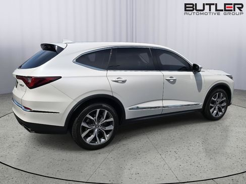 Used 2024 Acura MDX FWD w/ Technology Package image 9