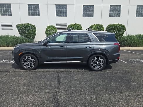 Used 2022 Hyundai Palisade Calligraphy w/ Cargo Package AWD/4WD image 5