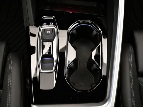 New 2025 Audi SQ5 Premium Plus image 28