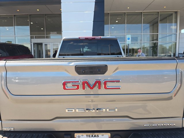 Used 2024 GMC Sierra 2500 Denali w/ Denali Reserve Package AWD/4WD image 5