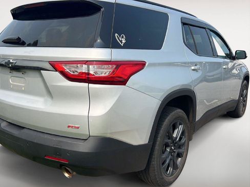 Used 2020 Chevrolet Traverse RS w/ LPO, Floor Liner Package AWD/4WD image 5