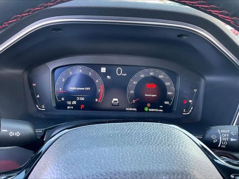 Used 2025 Acura Integra A-Spec image 22