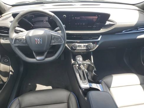 Used 2025 Buick Envista Sport Touring w/ Convenience I Package FWD image 12