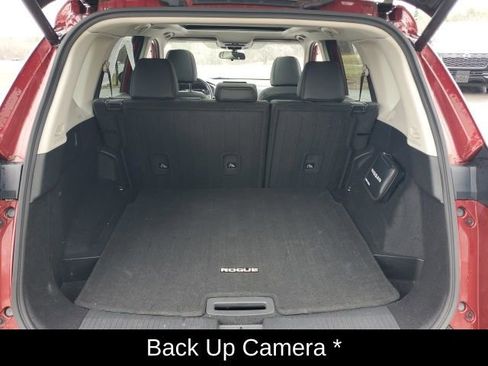 Certified 2023 Nissan Rogue SV w/ SV Premium B Package image 18