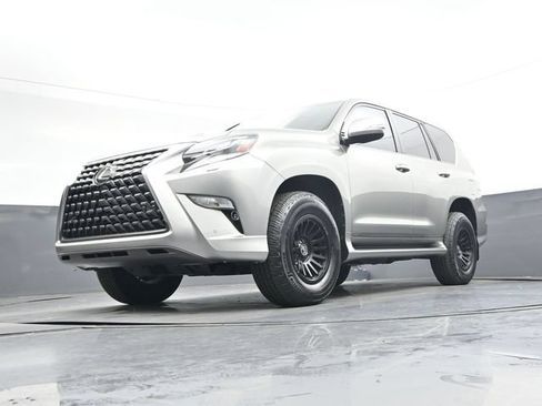 Used 2023 Lexus GX 460 Premium AWD/4WD image 36