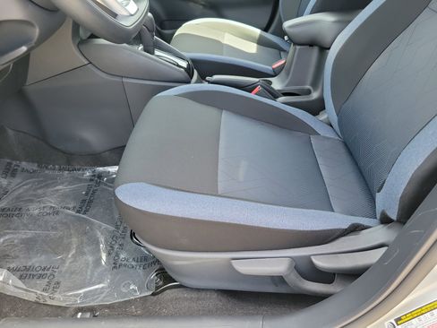 New 2025 Nissan Versa SV w/ Trunk Package FWD image 13