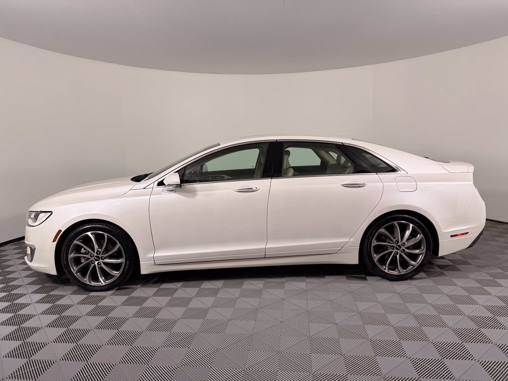 Used 2018 Lincoln MKZ Select w/ Select Plus Package AWD/4WD image 12