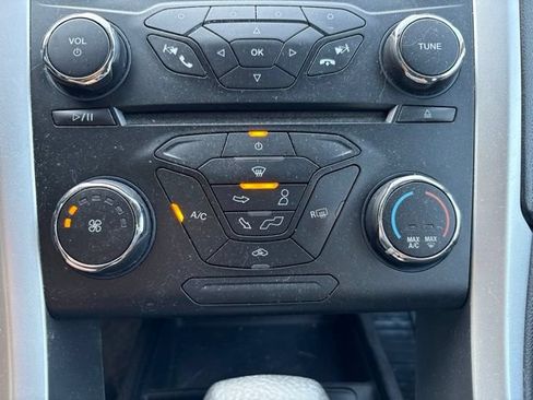 Used 2013 Ford Fusion SE FWD image 8