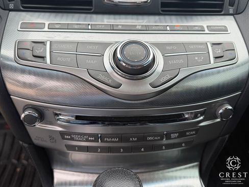 Used 2017 INFINITI Q70 L 3.7 RWD image 19