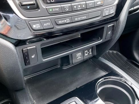Certified 2020 Honda Ridgeline RTL-E image 32
