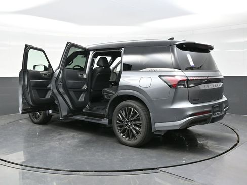 New 2026 INFINITI QX80 Autograph w/ Premium Cargo Package image 53