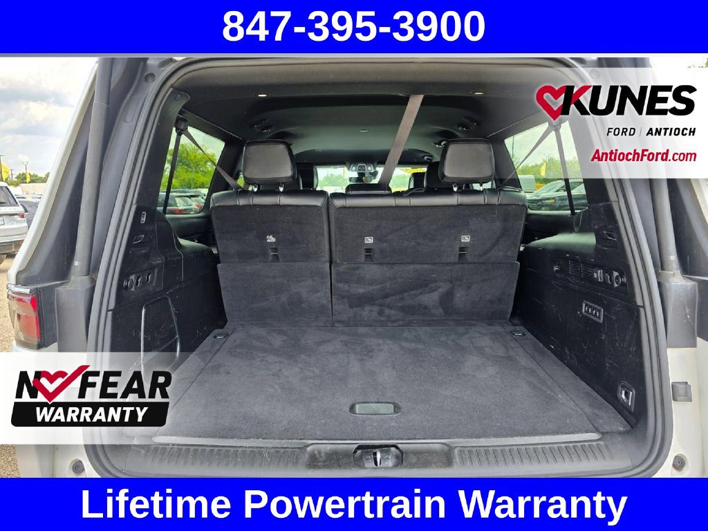 Used 2024 Jeep Wagoneer L Series II AWD/4WD image 32