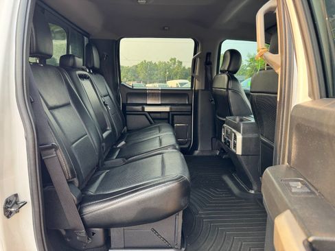 Used 2018 Ford F250 Lariat w/ Lariat Ultimate Package AWD/4WD image 17