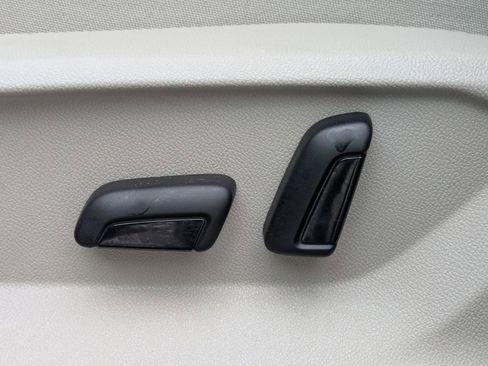 Certified 2026 Volkswagen Atlas SE w/ Panoramic Sunroof Package FWD image 27