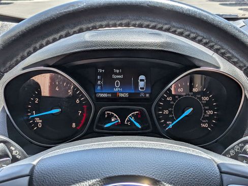 Used 2017 Ford Escape Titanium AWD/4WD image 21
