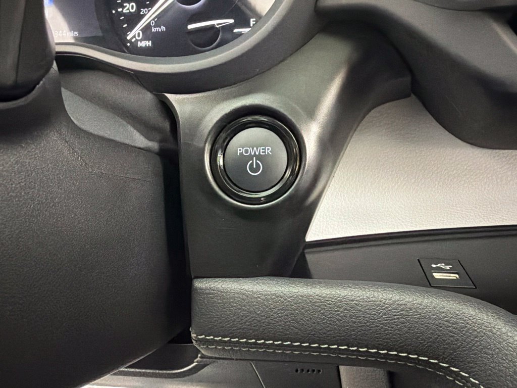 Used 2025 Toyota Sienna XLE w/ XLE Plus Package AWD/4WD image 20