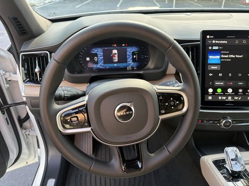 Certified 2026 Volvo XC90 T8 Plus w/ Protection Package Premier AWD/4WD image 18