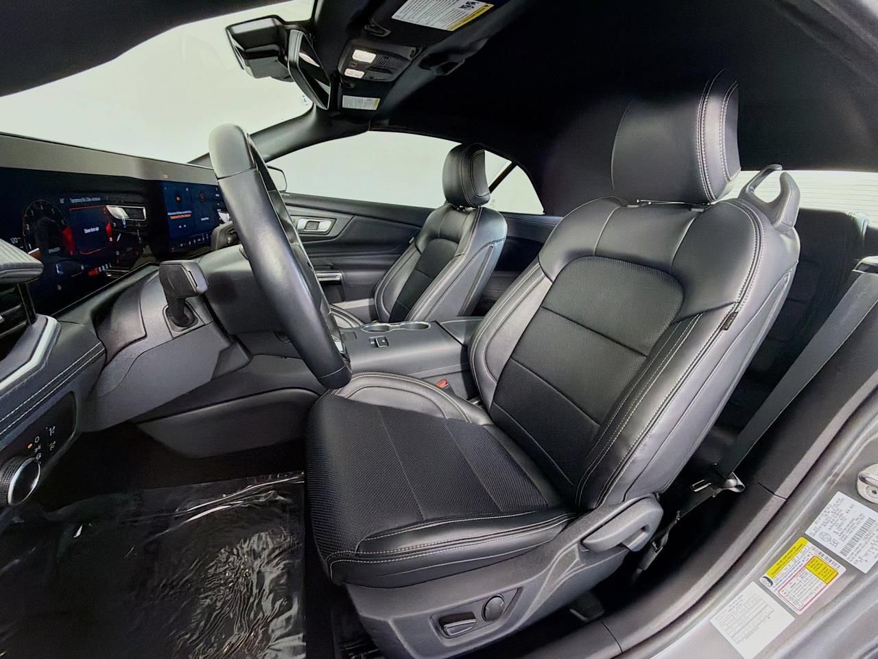 Used 2025 Ford Mustang Premium RWD image 49