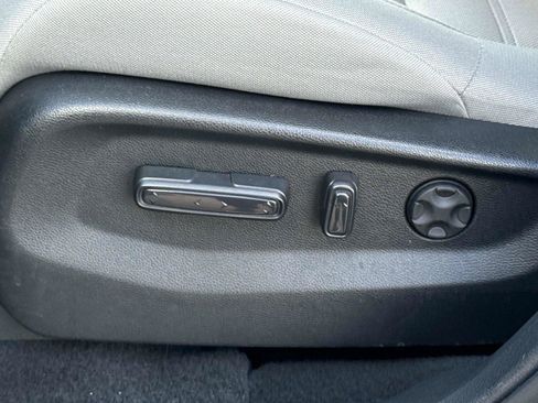 Certified 2020 Honda CR-V EX image 19