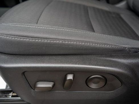 Used 2022 Chevrolet Silverado 1500 RST image 17