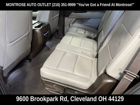 Used 2022 Chevrolet Tahoe Z71 w/ Z71 Off-Road Package AWD/4WD image 33