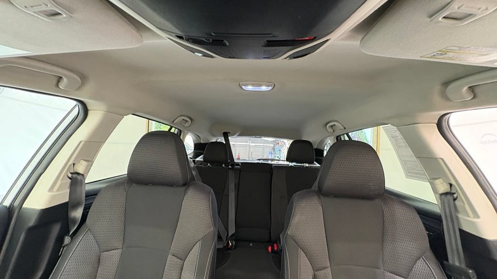 Used 2023 Subaru Outback Premium AWD/4WD image 37