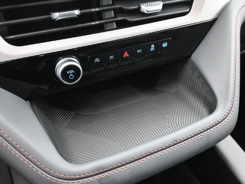 New 2026 Ford Explorer Active RWD image 15
