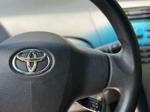 Used 2008 Toyota Yaris S FWD image 27