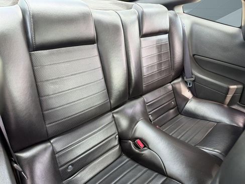 Used 2007 Ford Mustang GT RWD image 30