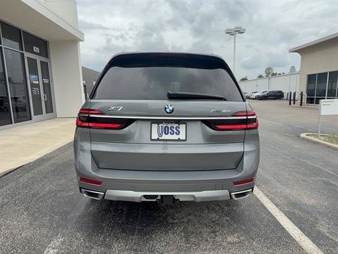 New 2026 BMW X7 xDrive40i AWD/4WD image 4