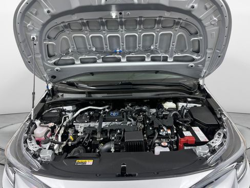 Used 2024 Toyota Corolla LE image 17