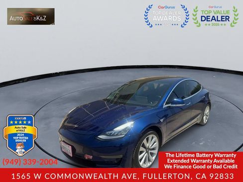 Used 2018 Tesla Model 3 Long Range RWD image 2