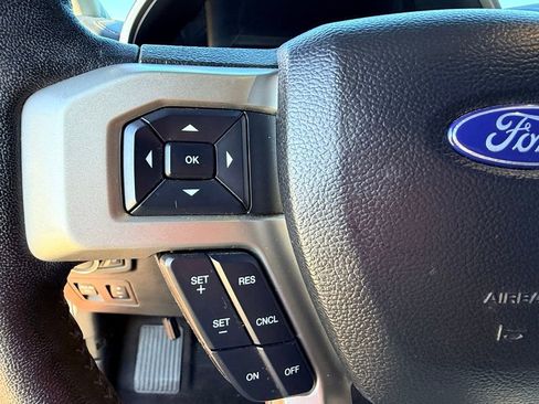 Used 2020 Ford F150 Lariat image 25