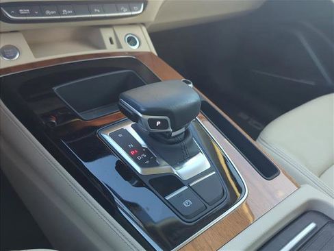 Used 2021 Audi Q5 Premium Plus image 20