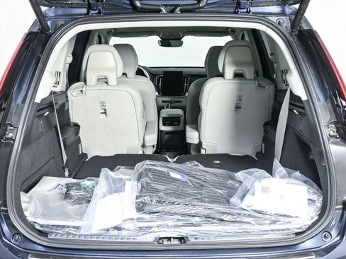 New 2026 Volvo XC90 T8 Ultra w/ Protection Package Premier AWD/4WD image 30