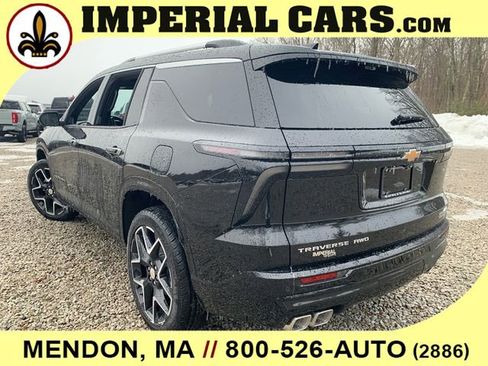 New 2026 Chevrolet Traverse High Country w/ LPO, Floor Liner Package AWD/4WD image 9