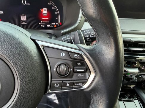 Used 2023 Acura MDX Technology image 18