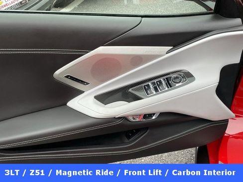 Used 2021 Chevrolet Corvette Stingray Premium Conv w/ Z51 Performance Package image 15