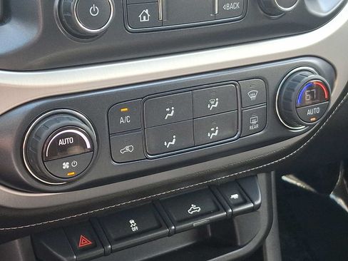 Used 2021 GMC Canyon Elevation AWD/4WD image 17